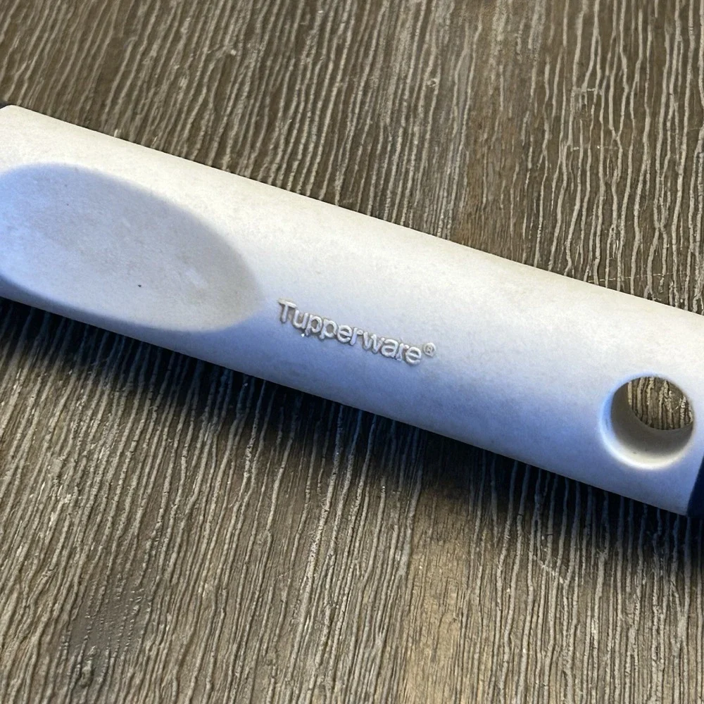 Tupperware Ice Cream Scoop 3045  White Full Size Heavy Duty Blue Tip Scooper VG